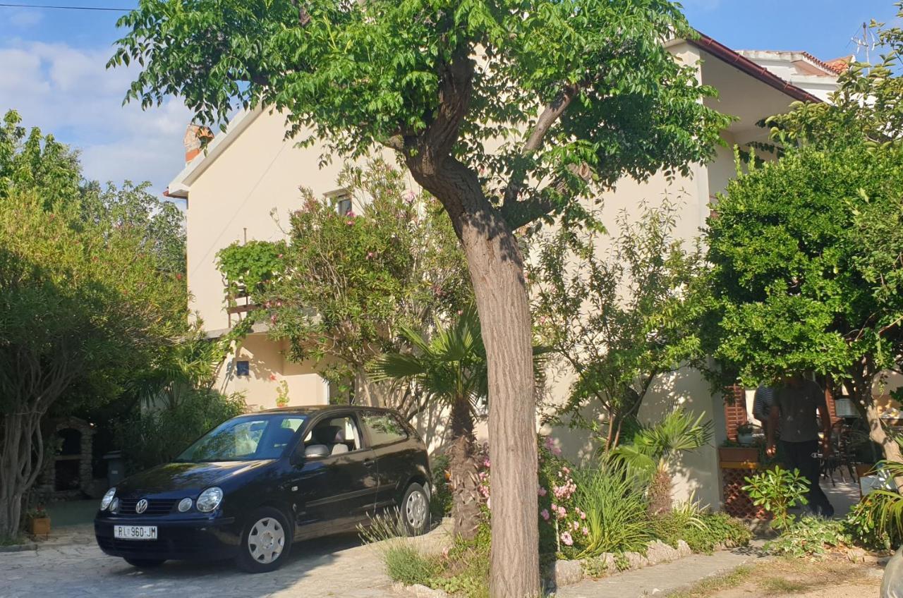 Apartment Tonci 라브 외부 사진