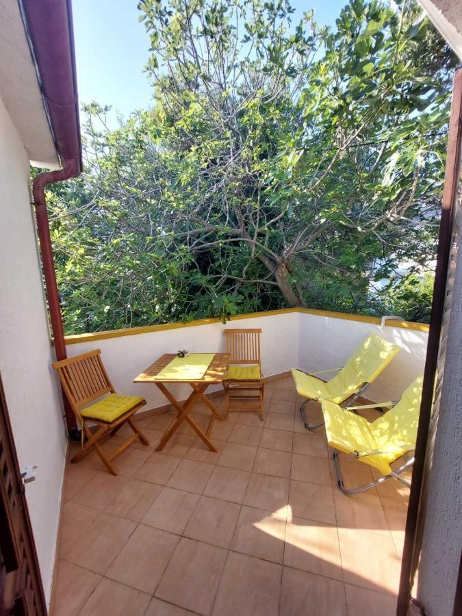 Apartment Tonci 라브 외부 사진